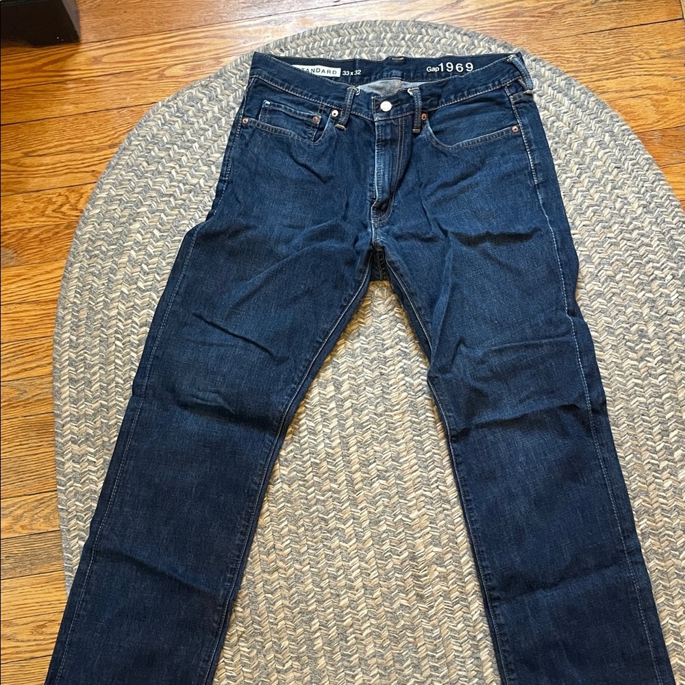 Men's Gap Dark Blue Jeans - Size 33x32